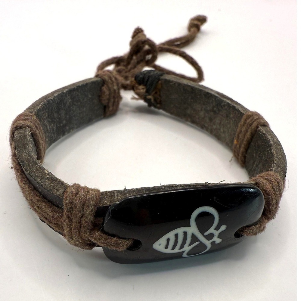 Leather Cord Wrap Bee‎ Bracelet